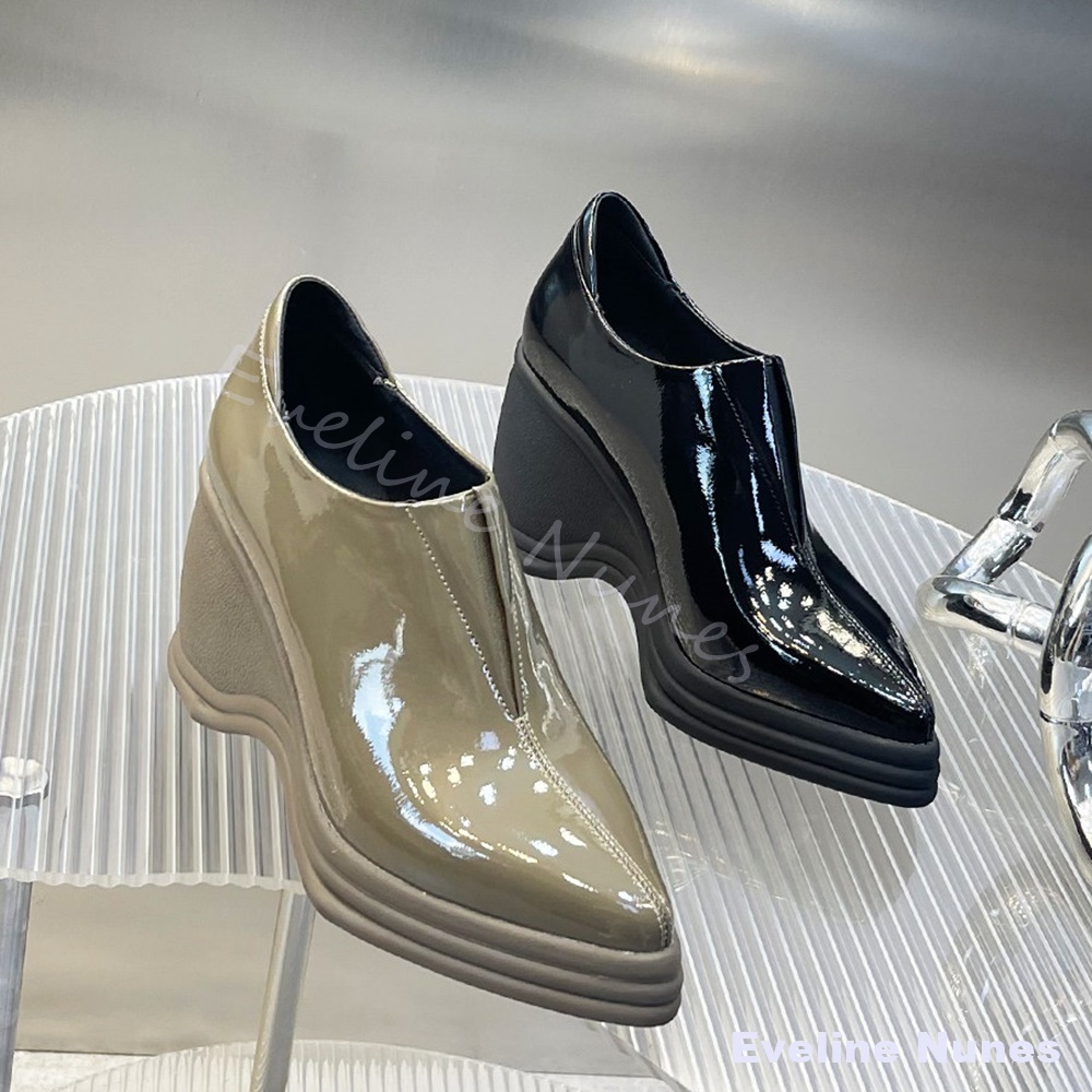 パテントレザーVカットポインテッドトゥウェッジパンプス レデ - Street Fashion Y2K のレビューと価格